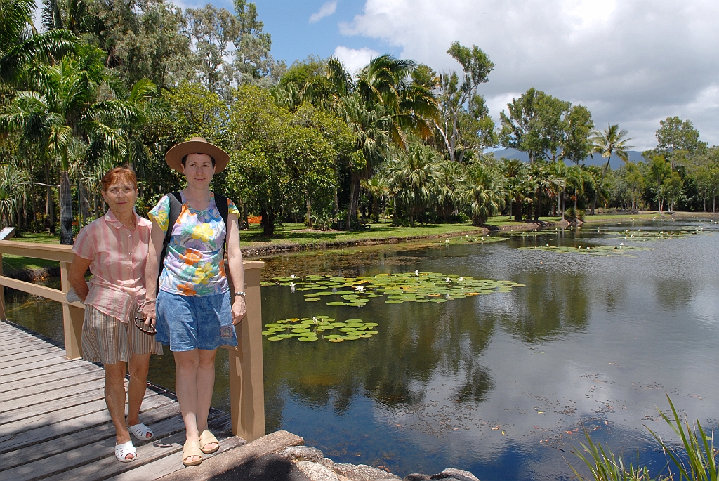 0232 Centenary Lakes.jpg